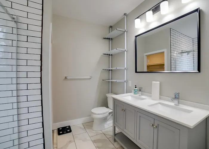 Holiday home Well-appointed Home: 1 Mi To Dtwn! *